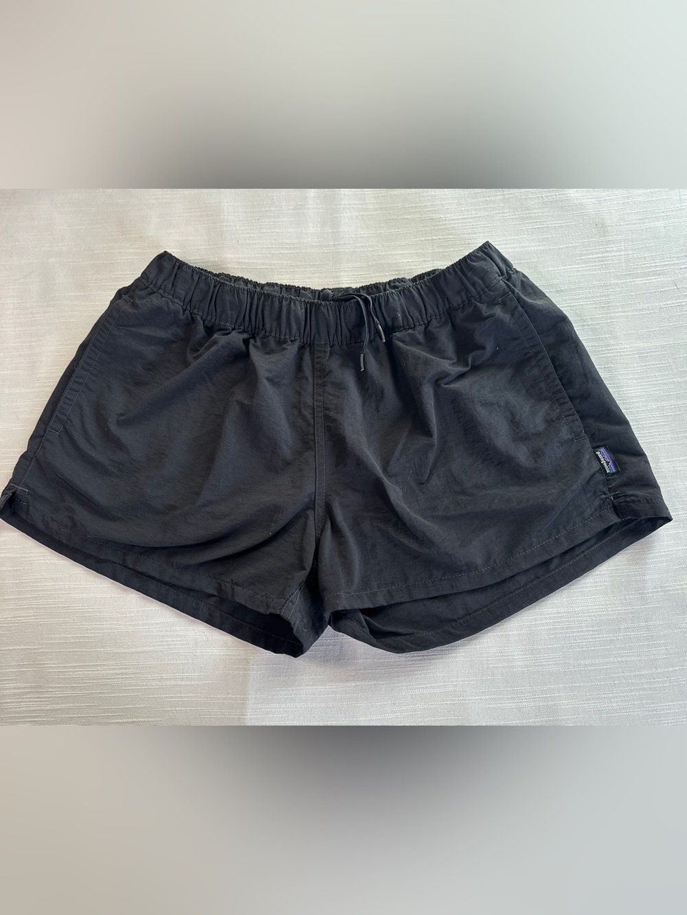 Patagonia Black Barely Baggies Shorts 2.5" Inseam | M